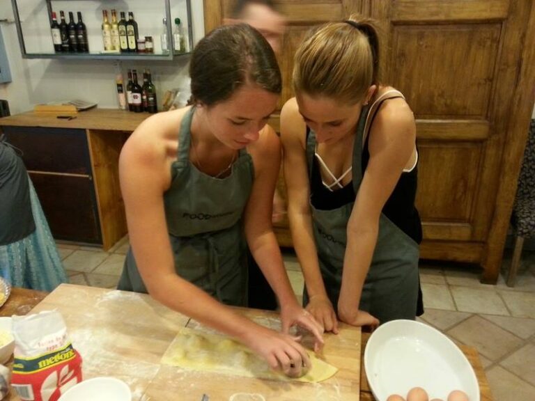 Why Tuscan cuisine is perfect for professionals on vacation in Florence